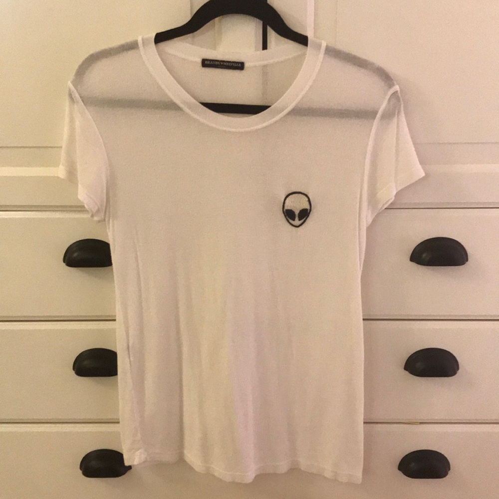 !5 for 25! Alien tee